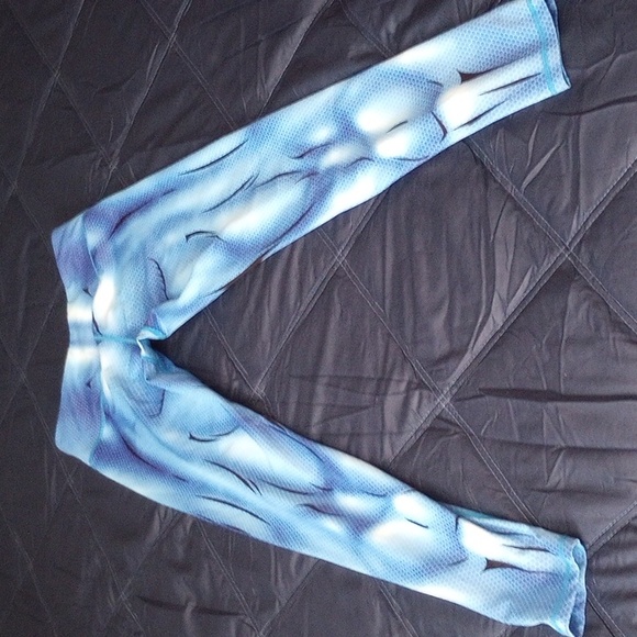 Violate the dress code leggings - Picture 5 of 5
